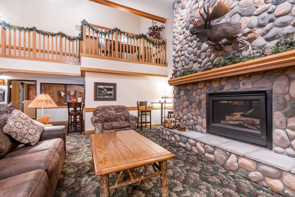 Moose Lake Lodge & Suites Duluth Interior foto